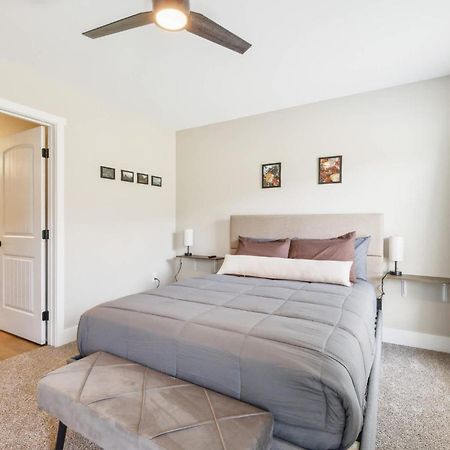 A Pet Friendly Cozy Condo In Traverse City Kültér fotó